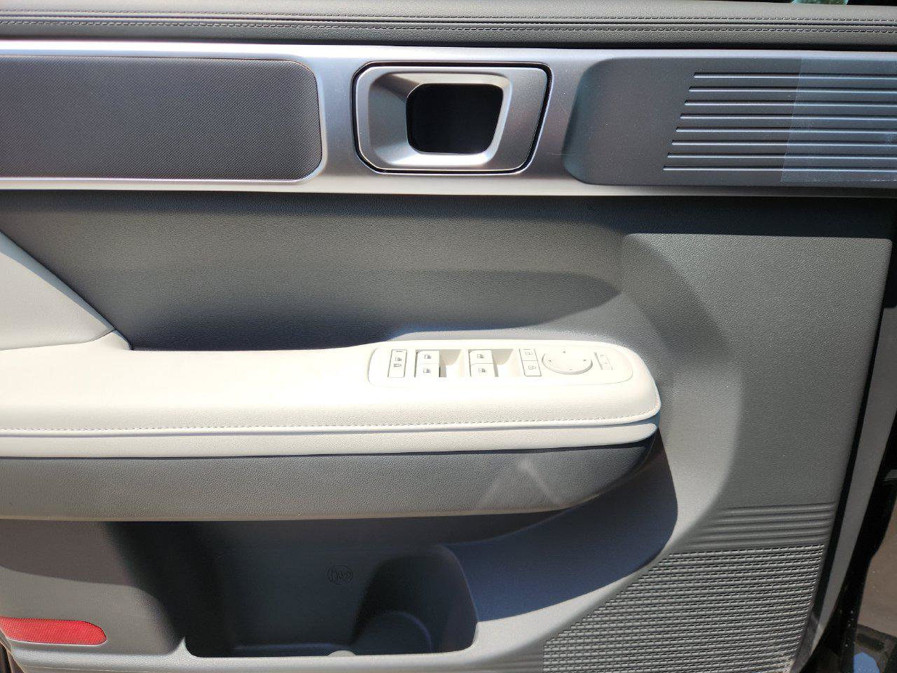 New 2027 Hyundai Santa Fe SEL FWD image 23