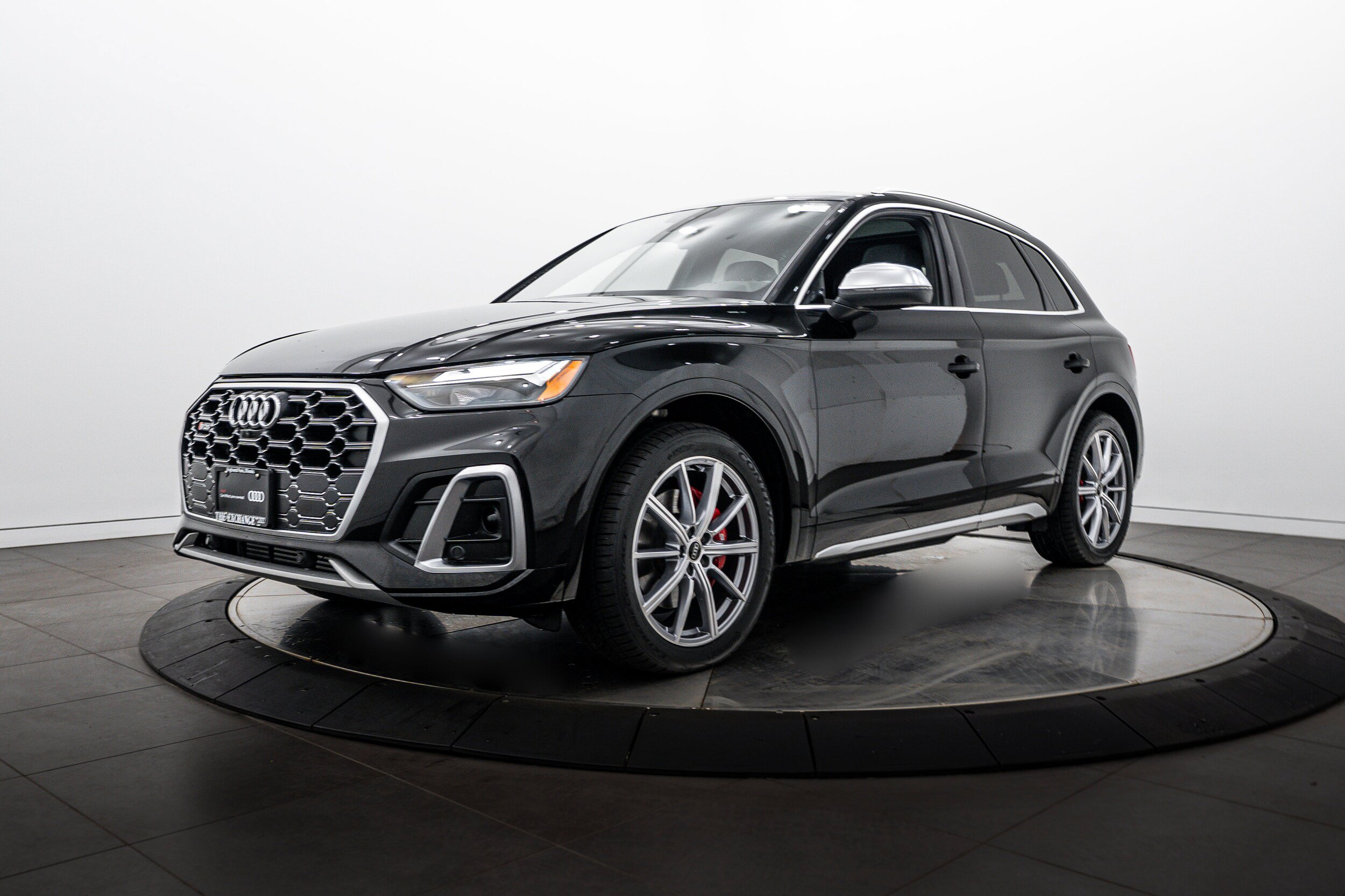 Used 2023 Audi SQ5 Premium Plus w/ Premium Plus Package AWD/4WD image 7