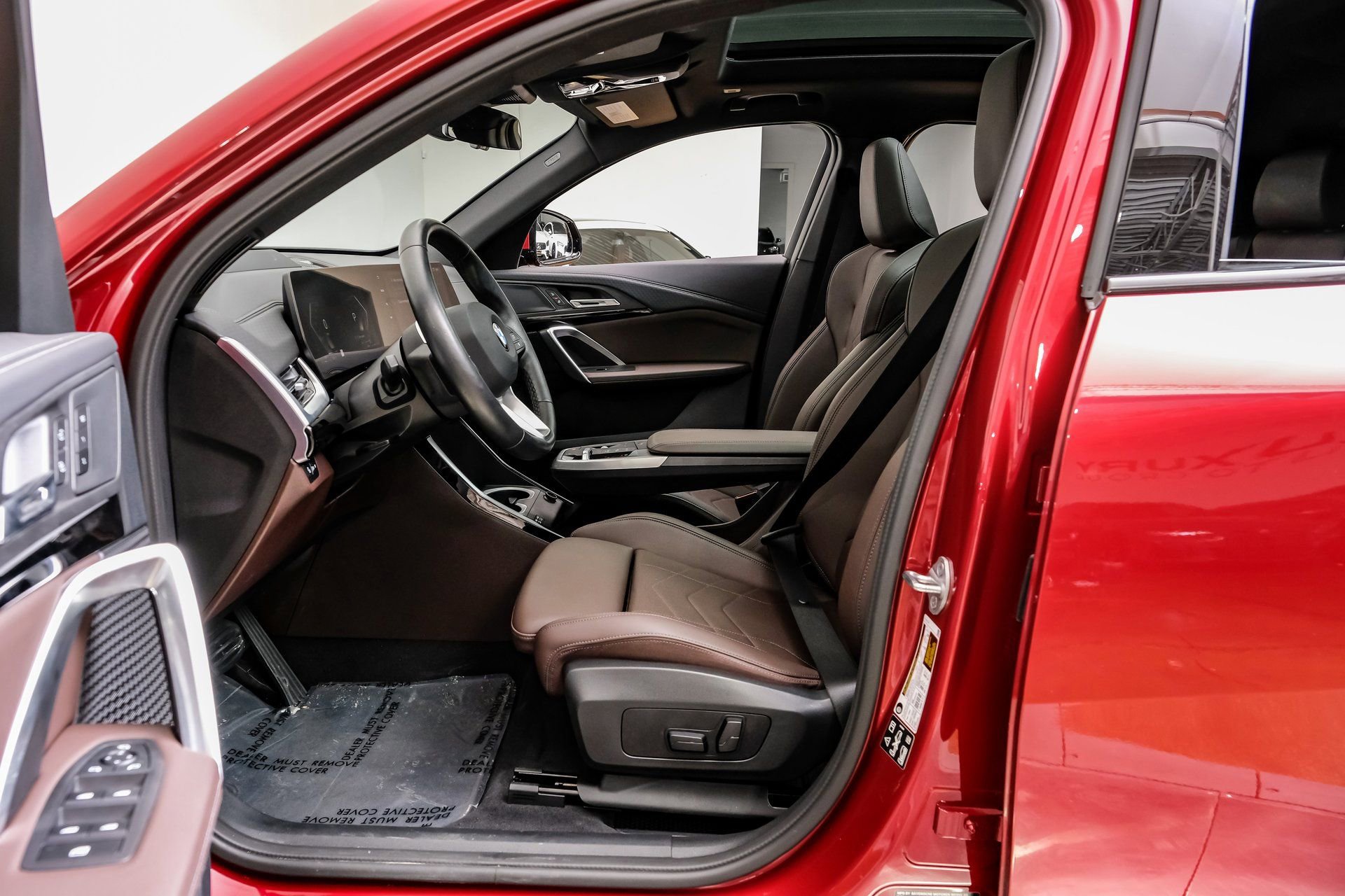 Used 2024 BMW X2 xDrive28i image 4