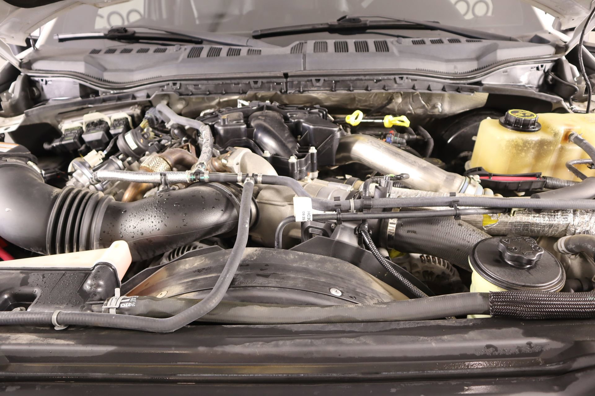 Used 2017 Ford F250 Lariat w/ Chrome Package image 19