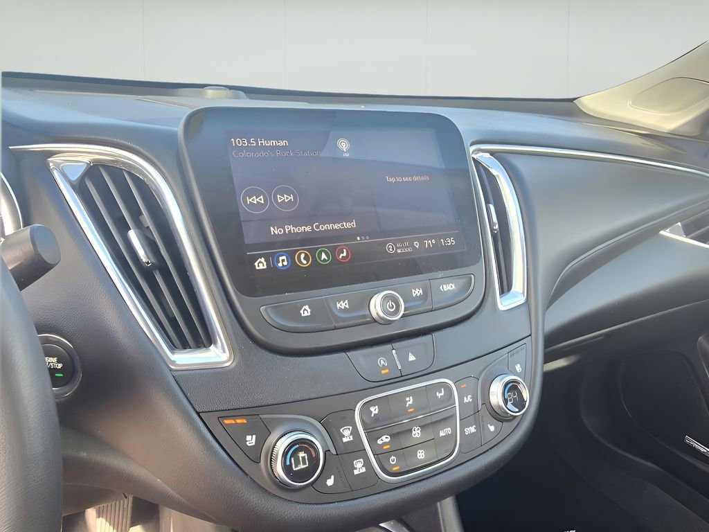 Used 2024 Chevrolet Malibu LT image 21