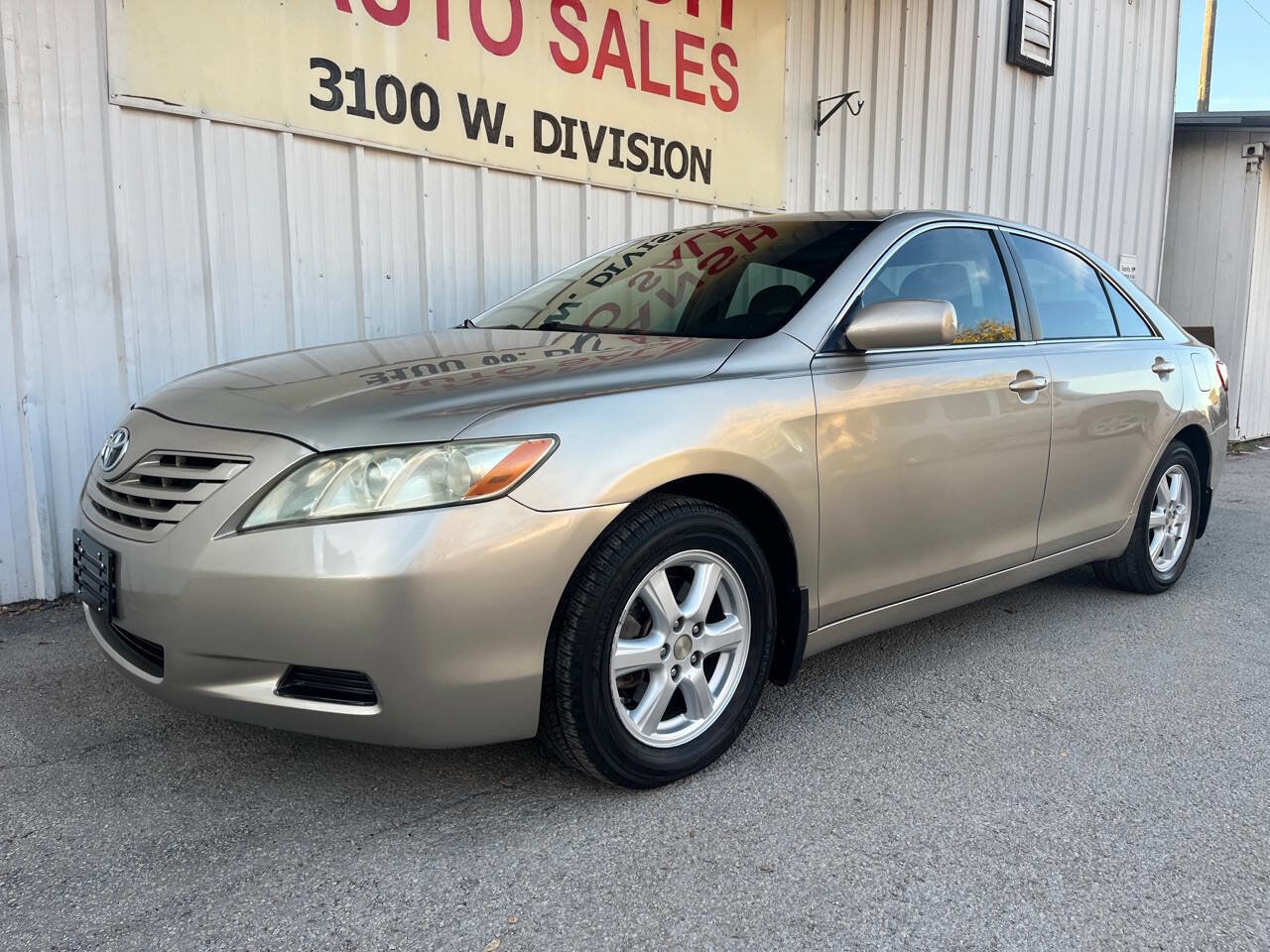 Used 2007 Toyota Camry LE FWD image 4