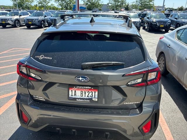 Used 2024 Subaru Crosstrek 2.0i Premium AWD/4WD image 4