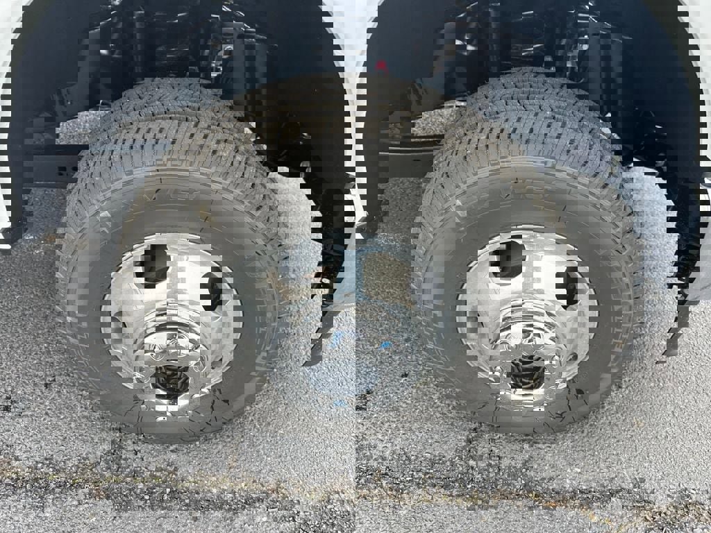 New 2026 Ford F350 XL w/ 360-Degree Camera Package image 27