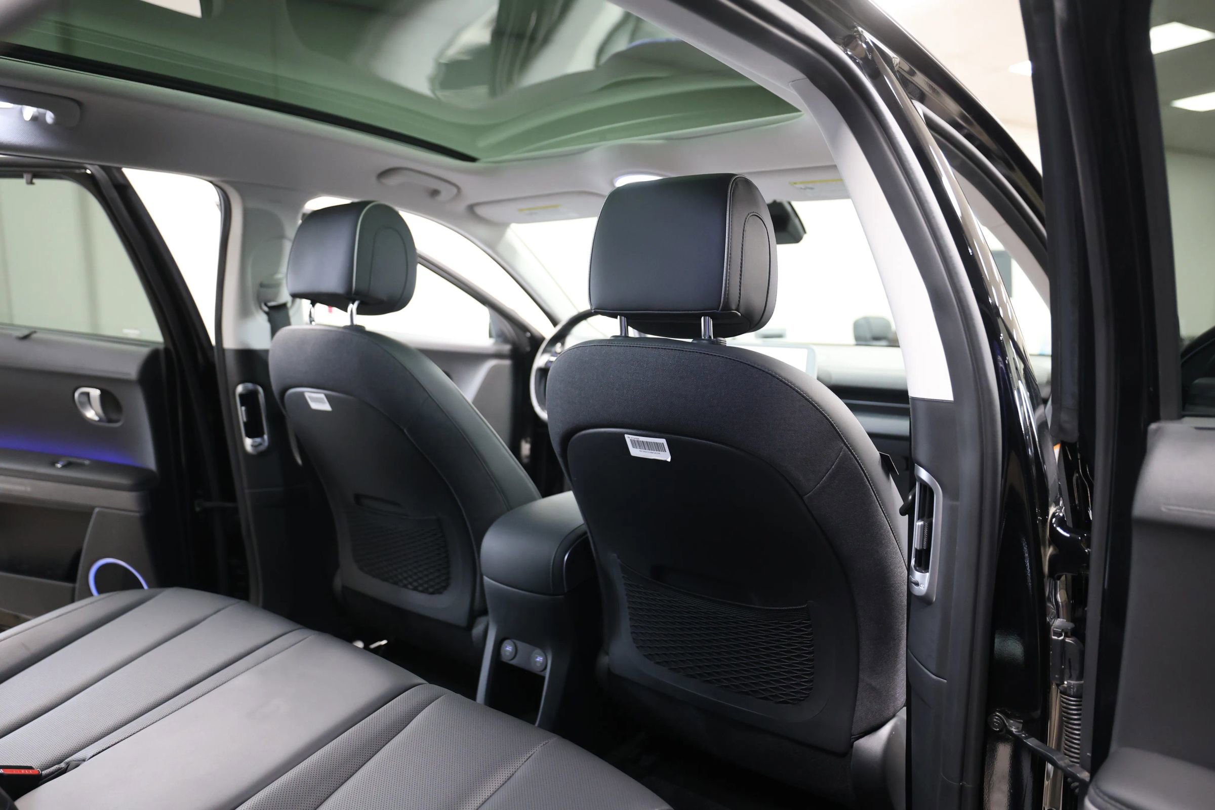 Used 2024 Hyundai Ioniq 5 Limited image 45