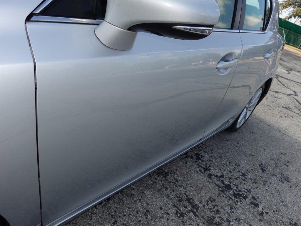 Used 2012 Lexus CT 200h Premium image 10