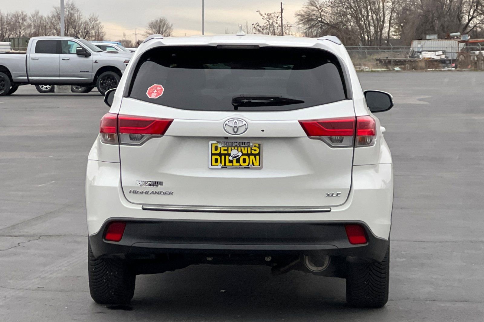 Used 2018 Toyota Highlander XLE FWD image 5