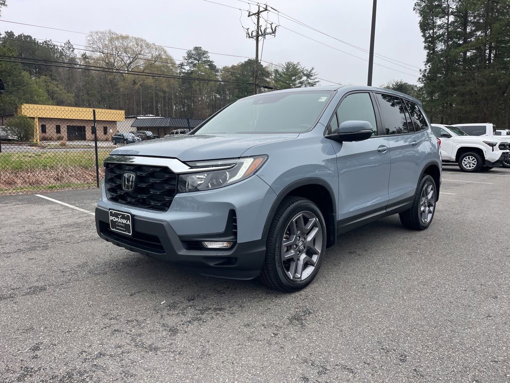 Certified 2023 Honda Passport EX-L image 2