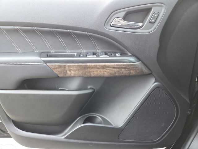 Used 2022 GMC Canyon Denali w/ Denali Black Edition Package image 34