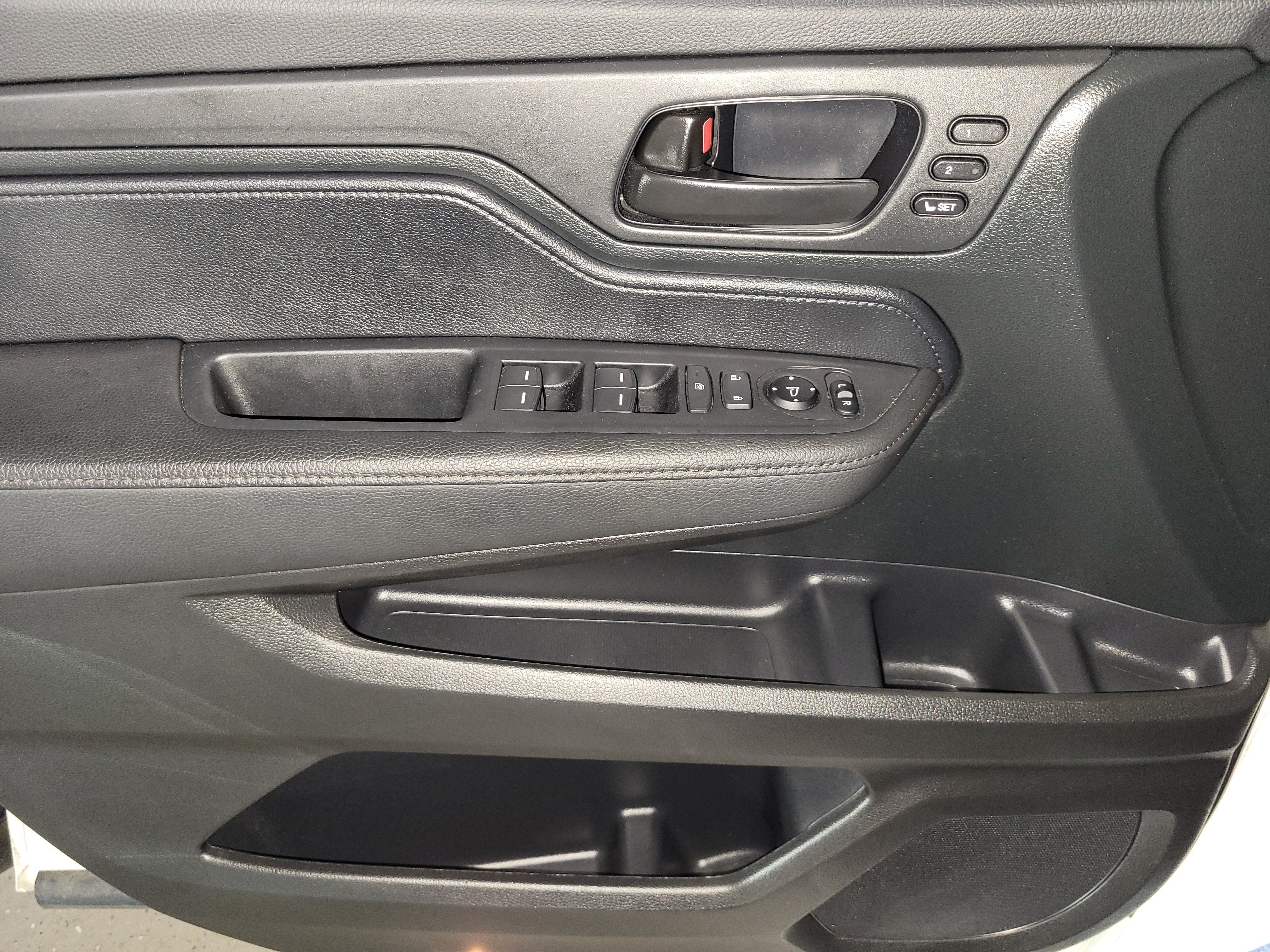 Used 2023 Honda Odyssey Sport image 20