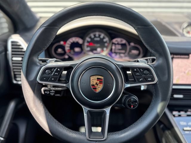 Used 2023 Porsche Cayenne GTS AWD/4WD image 20
