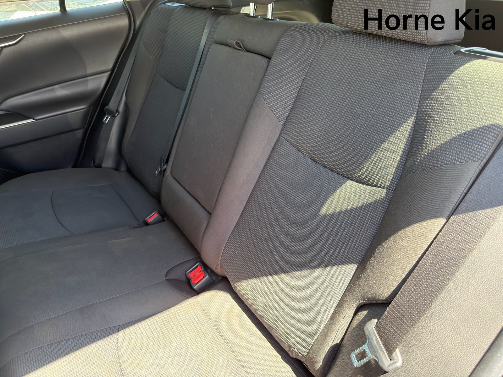 Used 2021 Toyota RAV4 LE FWD image 24