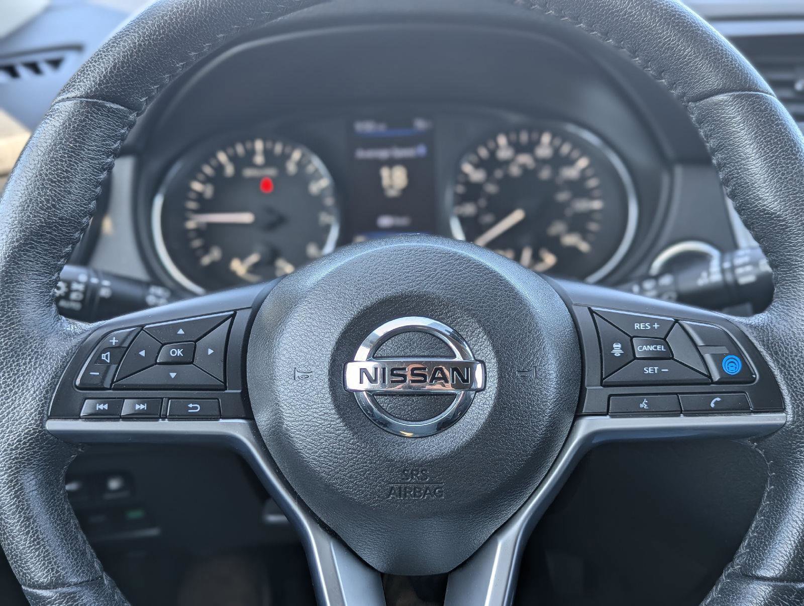 Used 2020 Nissan Rogue SL FWD image 19