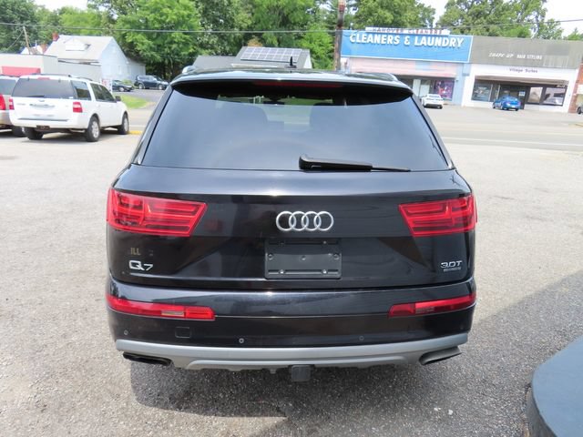 Used 2018 Audi Q7 3.0T Prestige AWD/4WD image 6