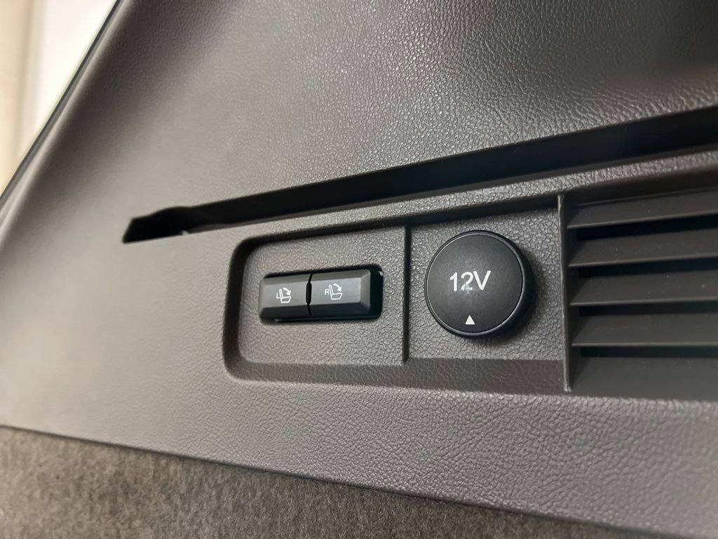 Used 2016 Lincoln MKX Reserve AWD/4WD image 36