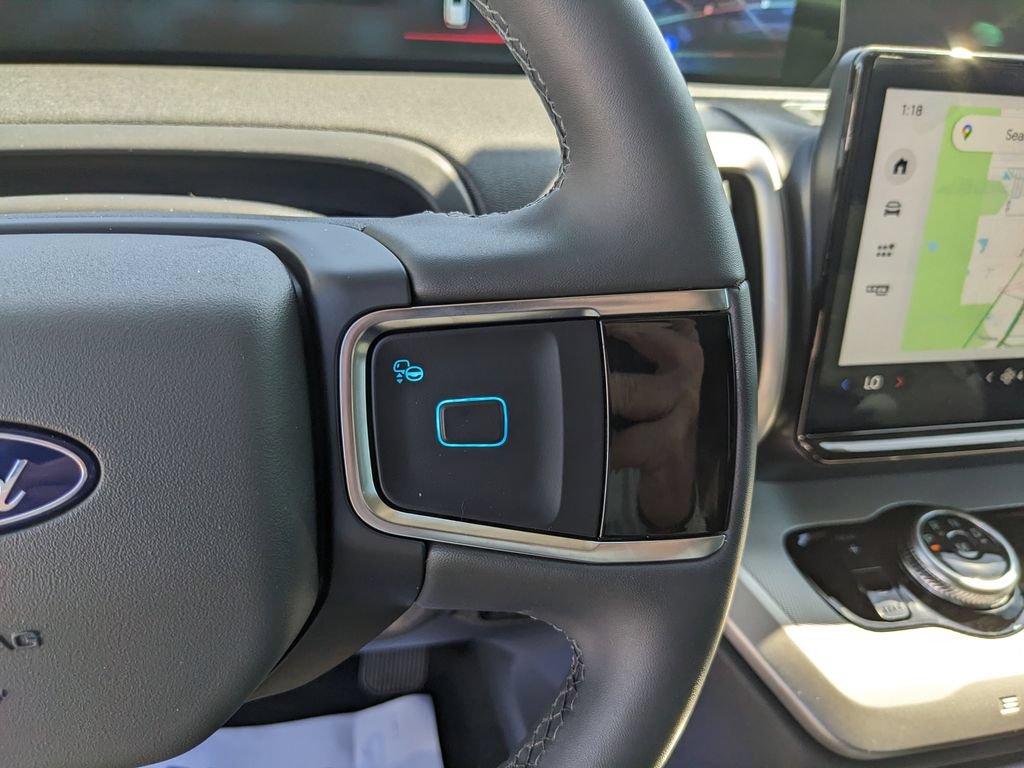 New 2025 Ford Expedition Max Active RWD image 28