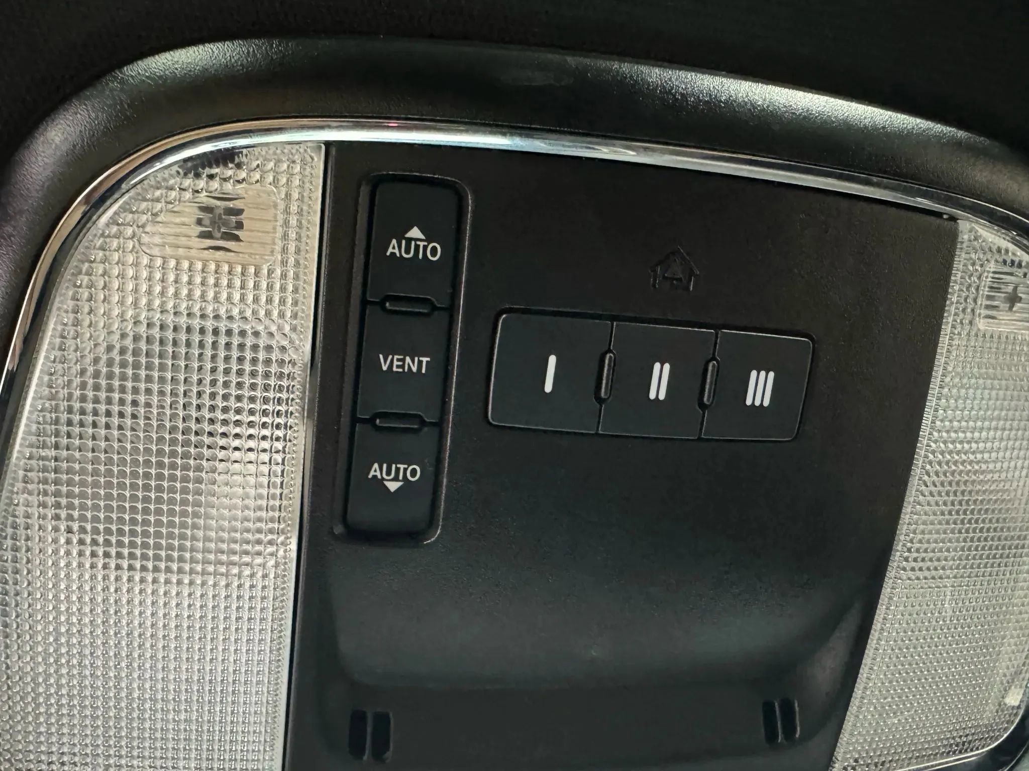 Used 2021 Dodge Charger Scat Pack w/ Navigation & Travel Group RWD image 26