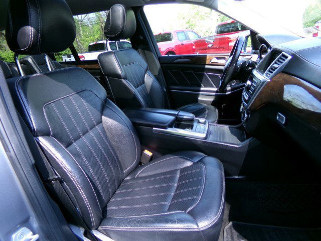 Used 2014 Mercedes-Benz GL 450 4MATIC image 11