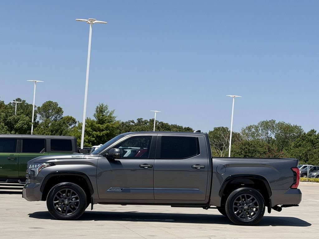 Used 2025 Toyota Tundra Platinum AWD/4WD image 3