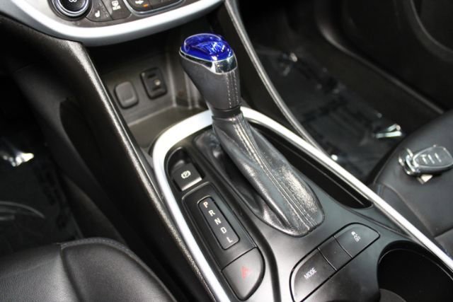 Used 2016 Chevrolet Volt LT w/ Comfort Package image 14