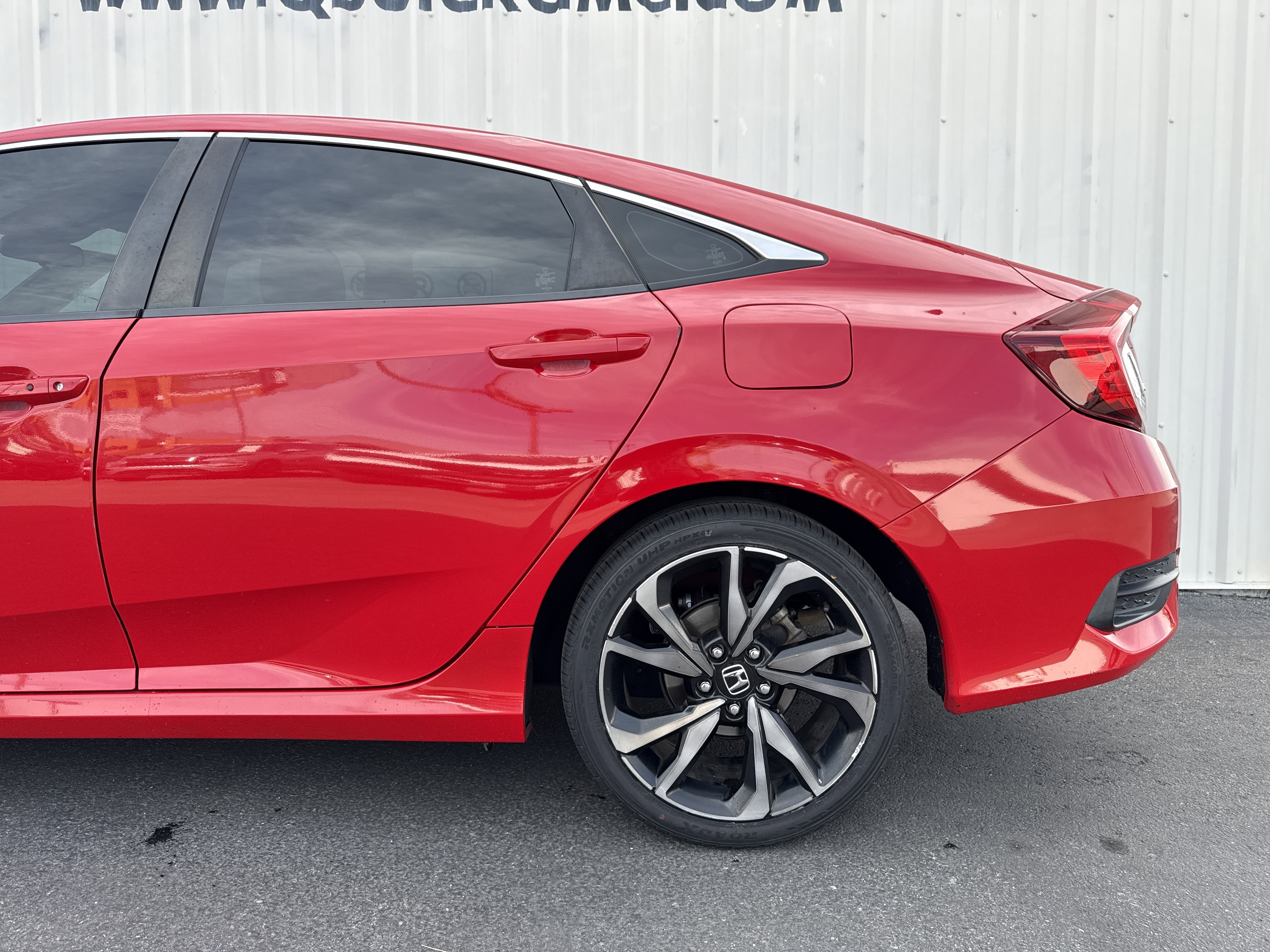 Used 2019 Honda Civic Sport image 2