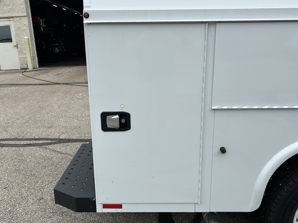 New 2026 Ford E-350 and Econoline 350 Super Duty w/ Power Equipment Group image 36