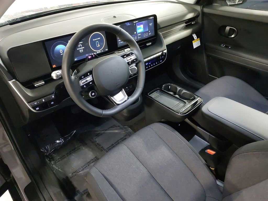 New 2025 Hyundai Ioniq 5 SE AWD/4WD image 16