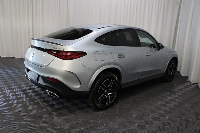 New 2025 Mercedes-Benz GLC 300 4MATIC image 38