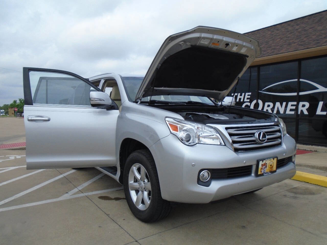 Used 2010 Lexus GX 460 image 23