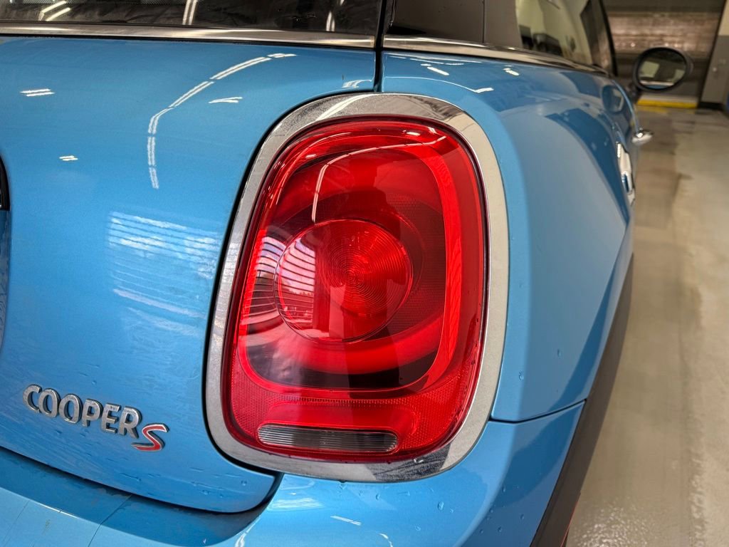 Used 2018 MINI Cooper S FWD image 5