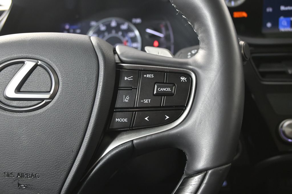 Used 2023 Lexus ES 350 w/ Premium Package image 39