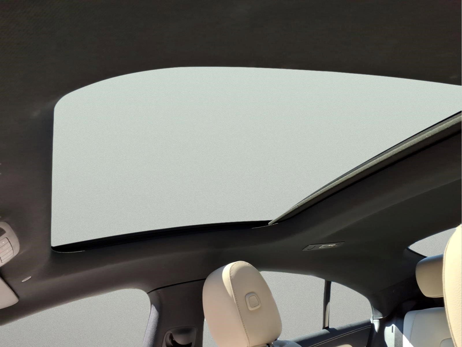 Certified 2022 Mercedes-Benz CLA 250 4MATIC image 35