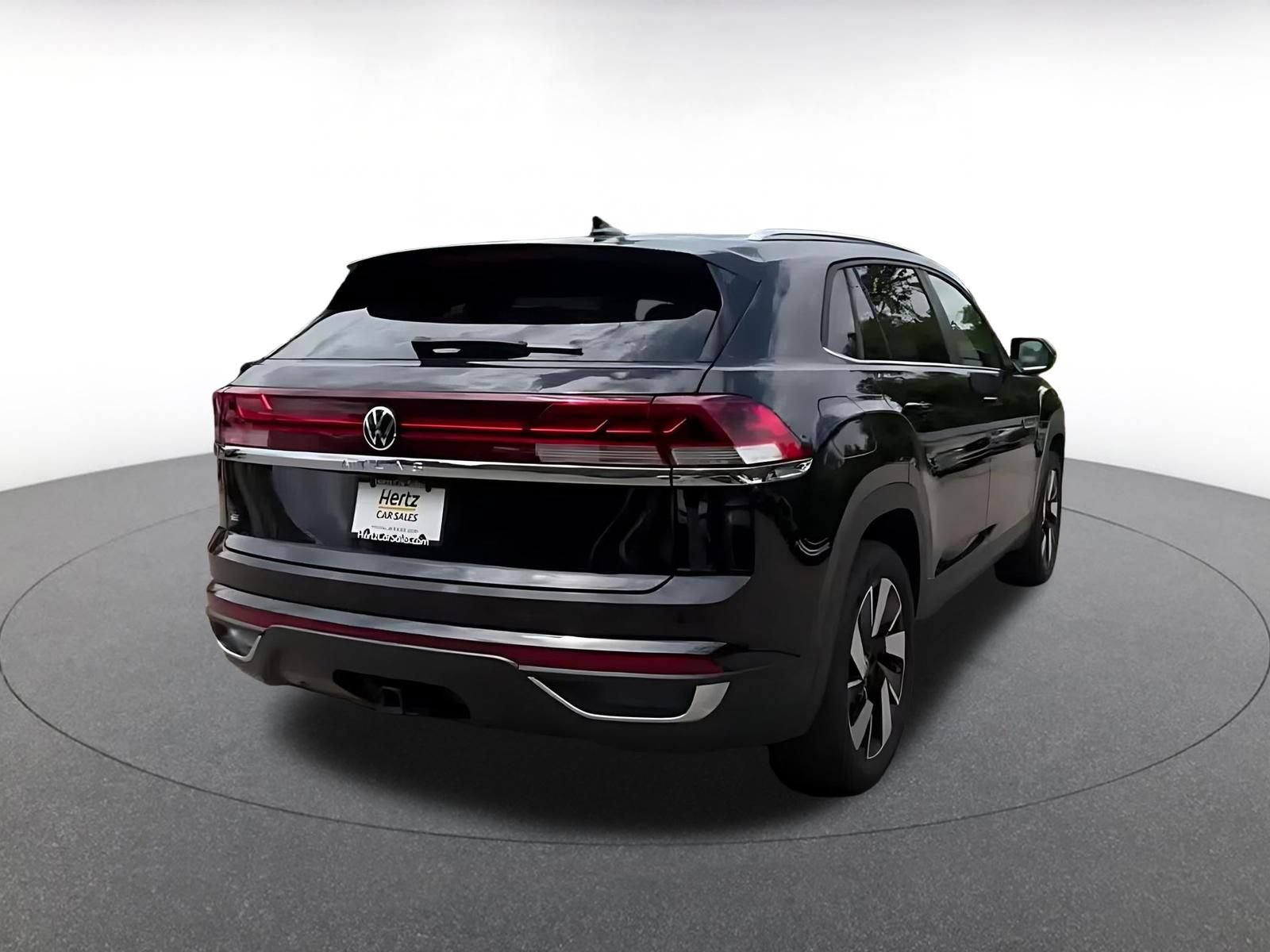 Used 2025 Volkswagen Atlas Cross Sport SE FWD image 15