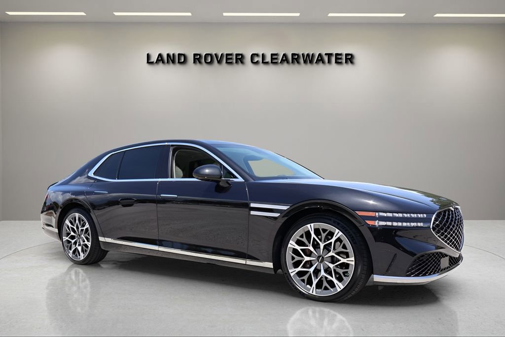 Used 2025 Genesis G90 3.5T AWD/4WD image 7