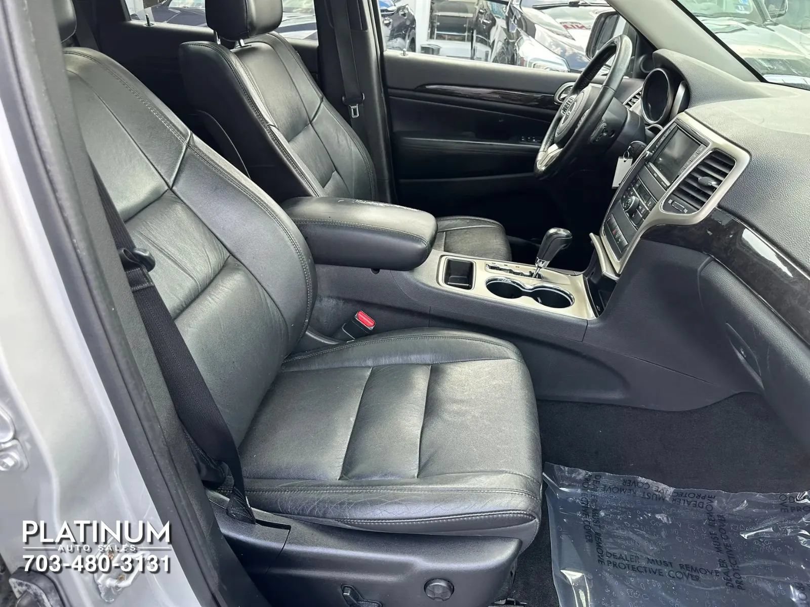 Used 2012 Jeep Grand Cherokee Laredo AWD/4WD image 15