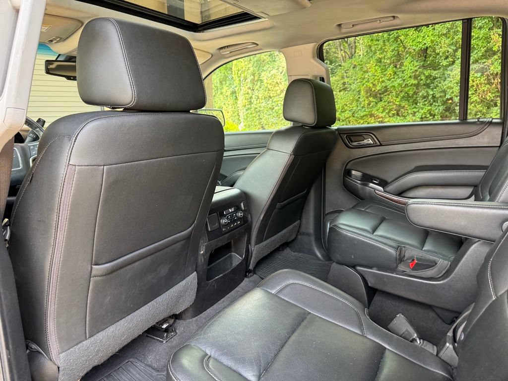 Used 2020 GMC Yukon XL SLT w/ Open Road Package AWD/4WD image 21