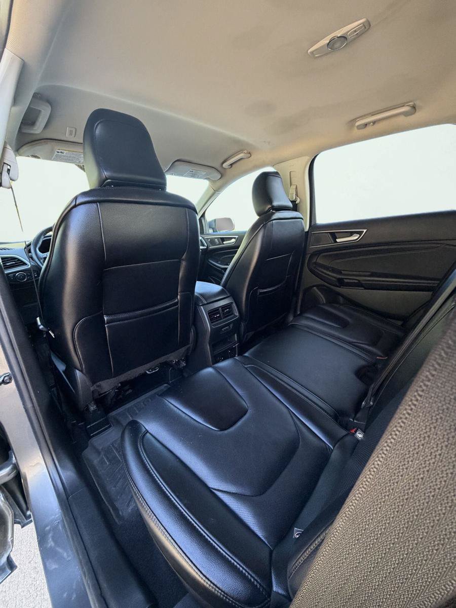 Used 2022 Ford Edge Titanium w/ Equipment Group 301A AWD/4WD image 15
