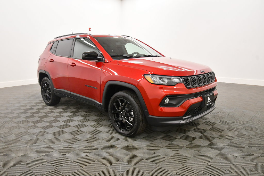 Used 2026 Jeep Compass Latitude AWD/4WD image 10
