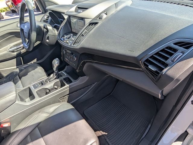 Used 2018 Ford Escape Titanium image 20