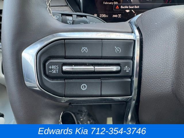 Used 2025 GMC Acadia Denali w/ LPO, Floor Liner Package image 21