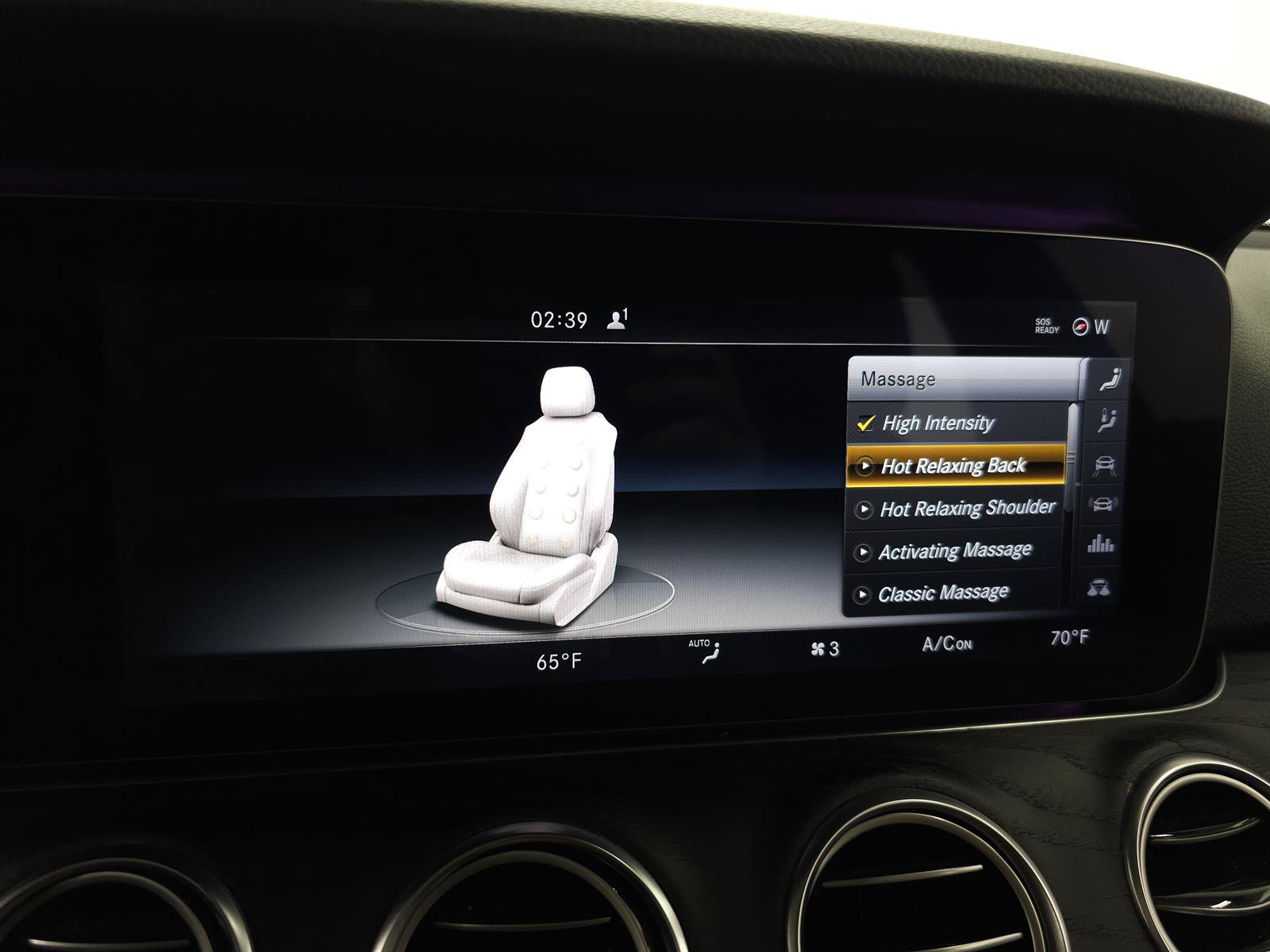 Used 2017 Mercedes-Benz E 300 4MATIC image 24