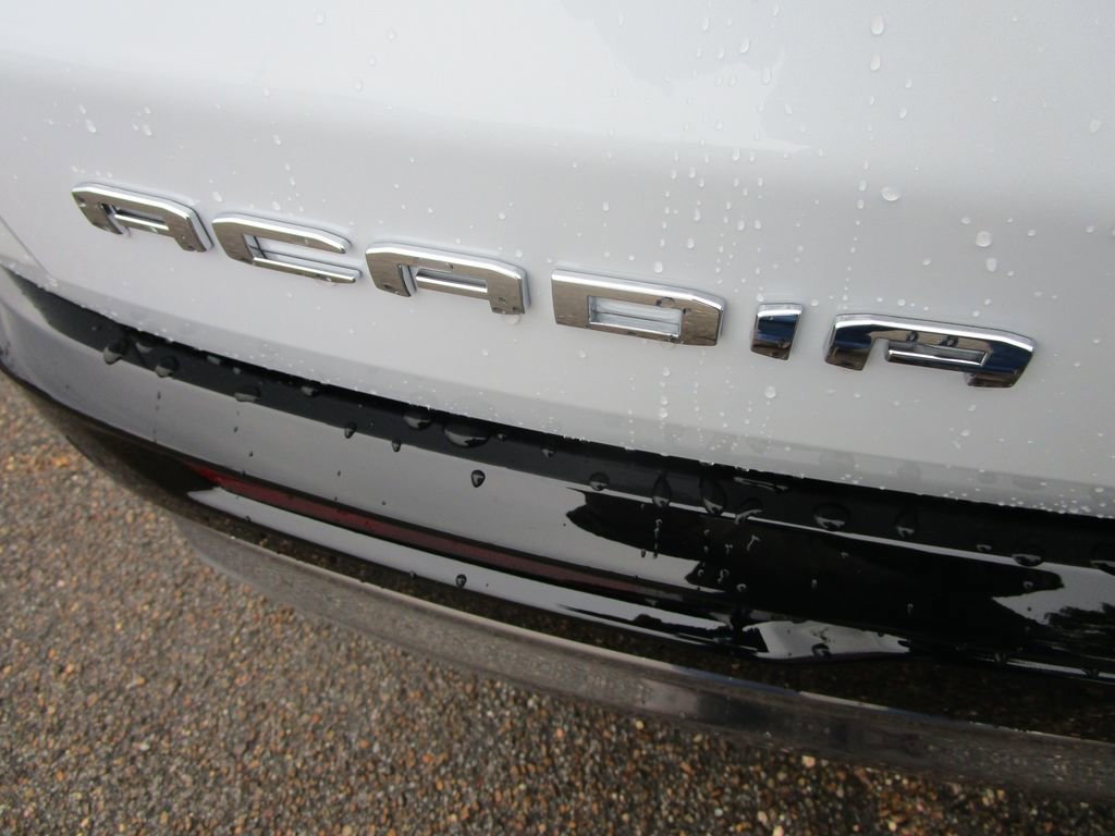 New 2026 GMC Acadia Denali w/ Super Cruise Package image 10