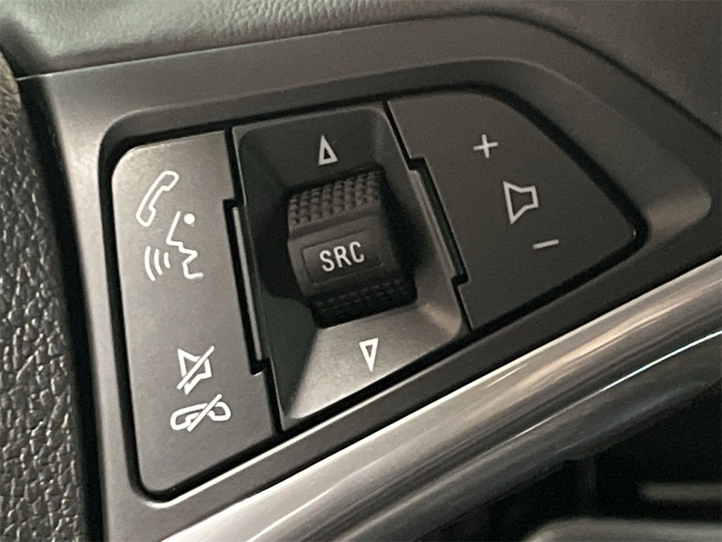 Used 2021 Buick Encore Preferred w/ Safety Package image 25