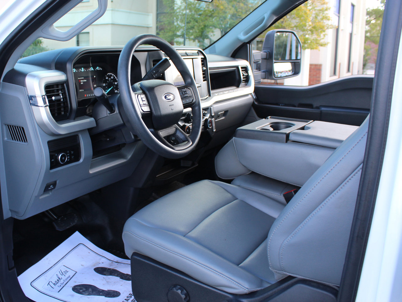 Used 2023 Ford F250 XL w/ Snow Plow/Camper Package image 23