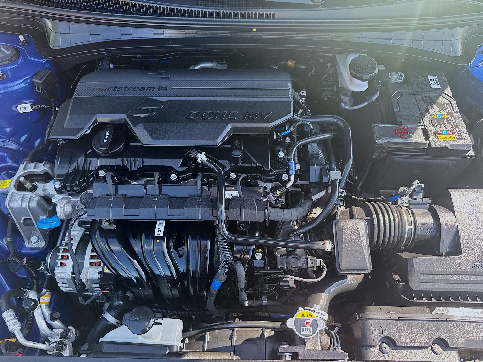 Certified 2025 Hyundai Elantra Sport FWD image 32