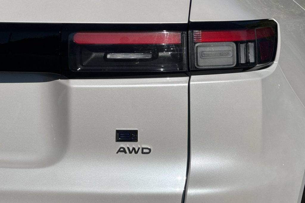 Certified 2024 Honda Prologue Elite image 28