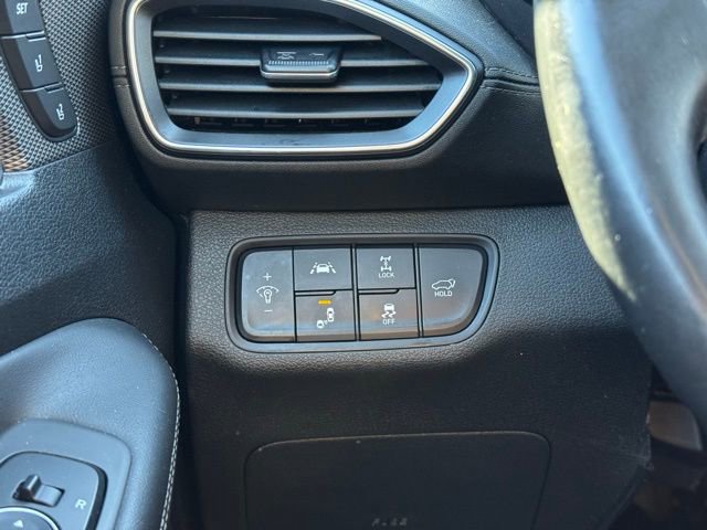 Used 2020 Hyundai Santa Fe Limited image 34