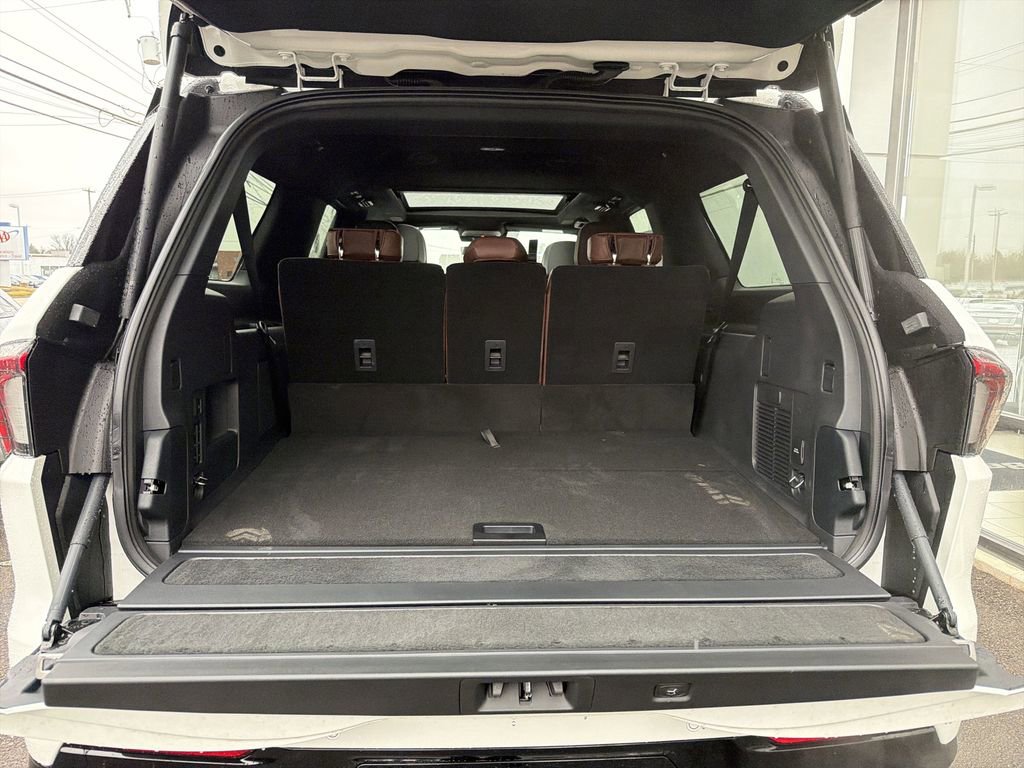 New 2026 Lincoln Navigator L Reserve image 12