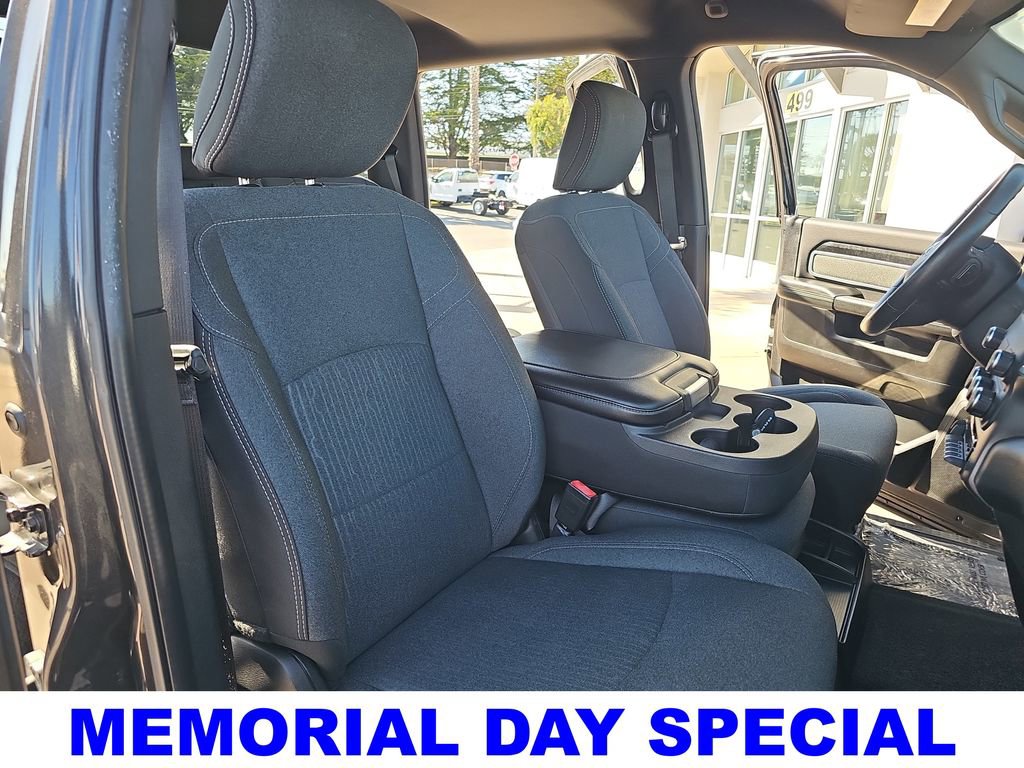 Used 2019 RAM 2500 Big Horn RWD image 10