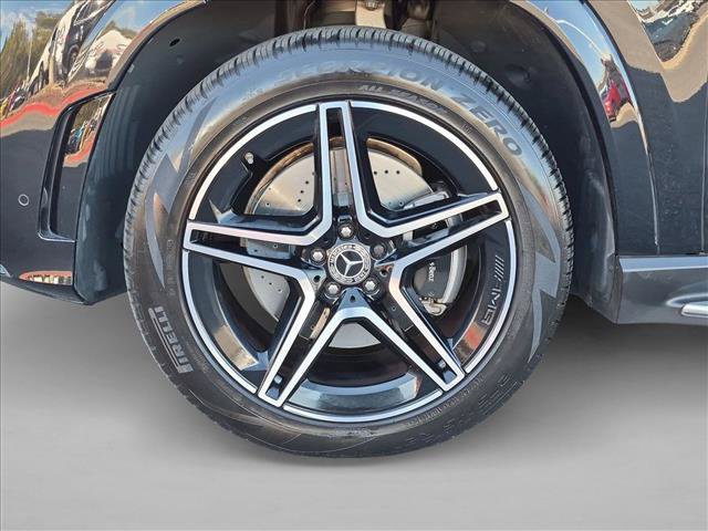 Used 2023 Mercedes-Benz GLS 580 4MATIC image 27